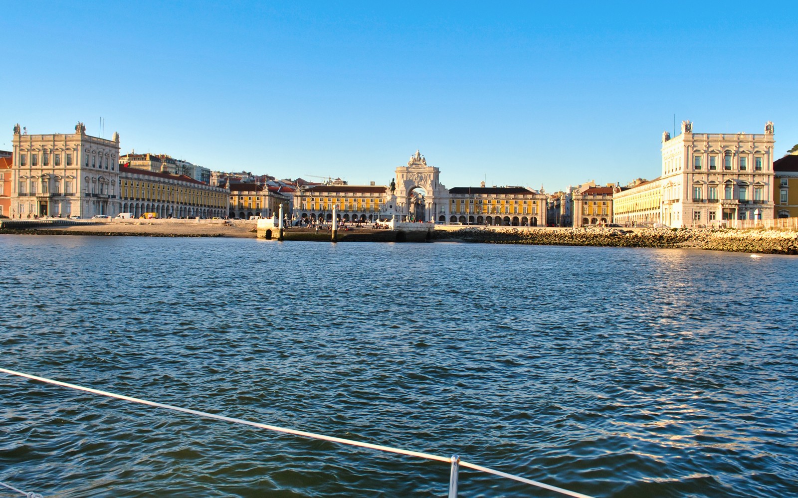 Lisbon Small-Group Sailing Tour on Tagus River