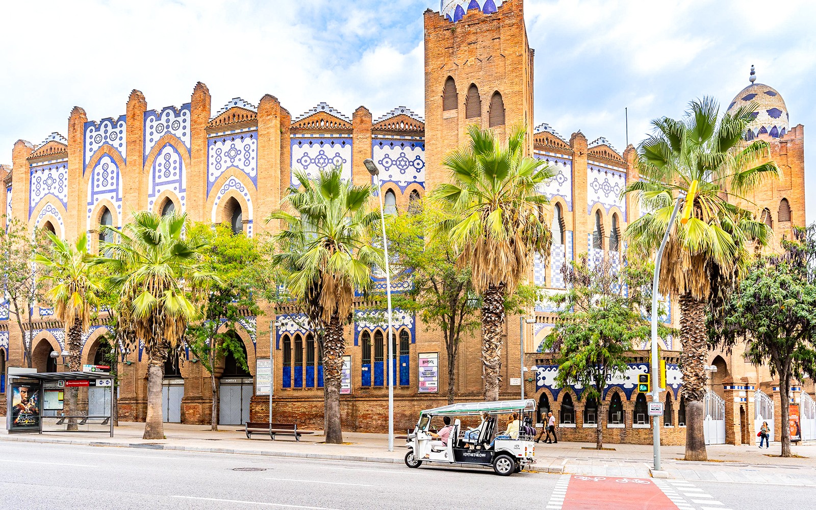 Barcelona Tuk-Tuk City Tour — gallery 4