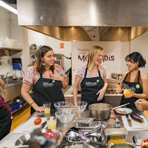 Barcelona: Spanish Cooking Class + Lunch + Drink — gallery 2