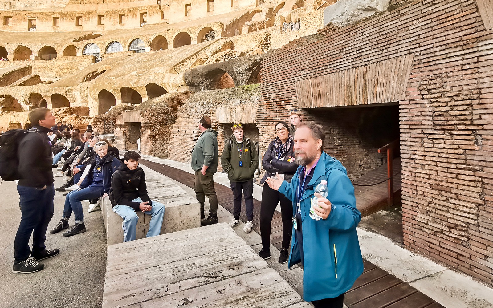 Colosseum Evening Guided Tour with Arena Access
