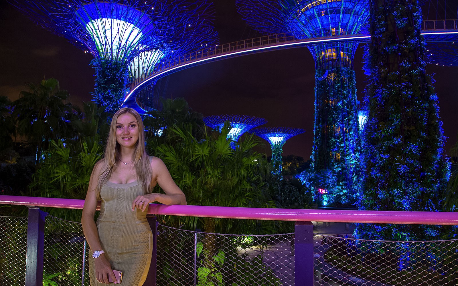 Professional Photoshoot at Gardens by the Bay — gallery 3