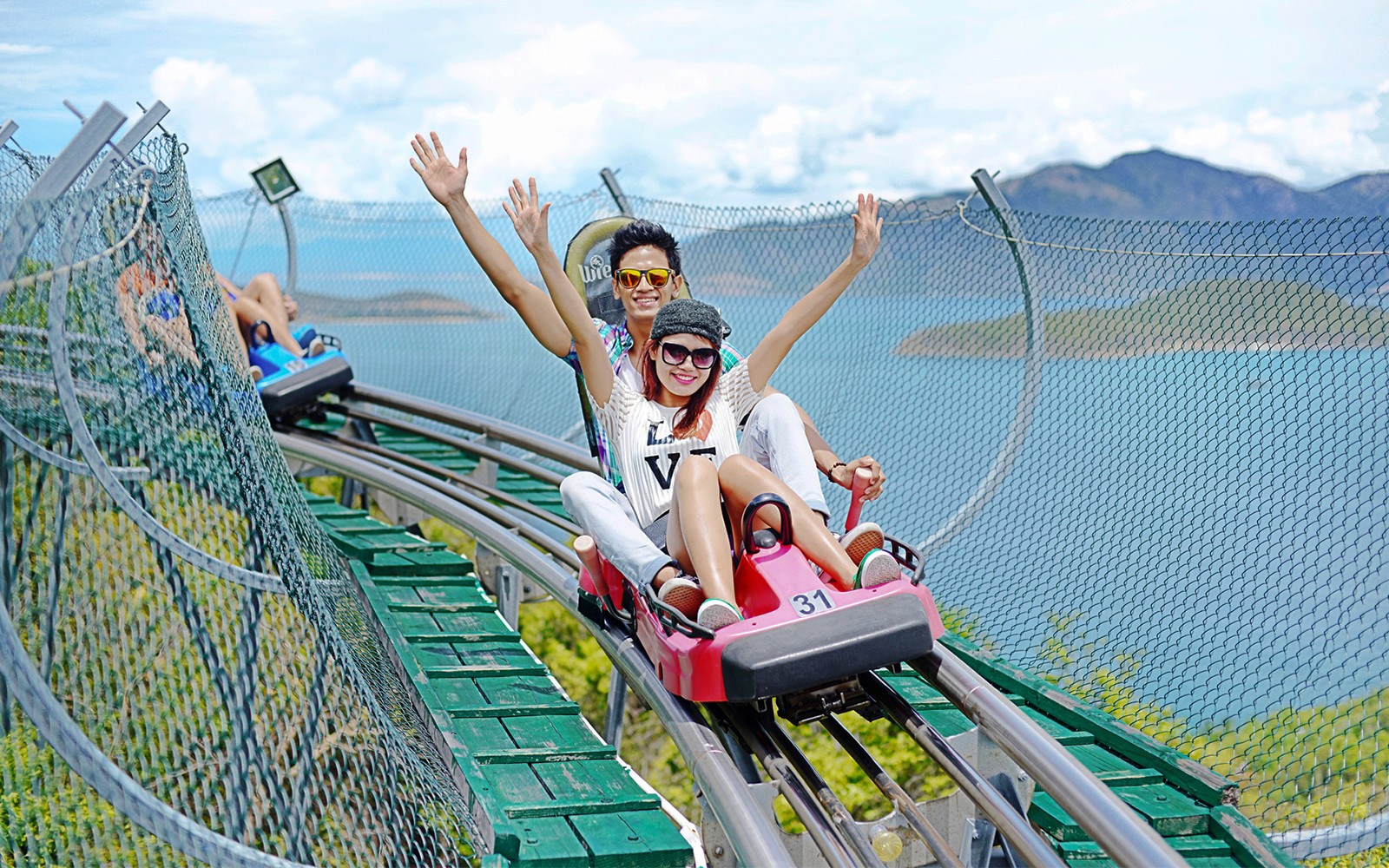 VinWonders Nha Trang Unlimited Access Tickets with Round-Trip Cable Car Ride