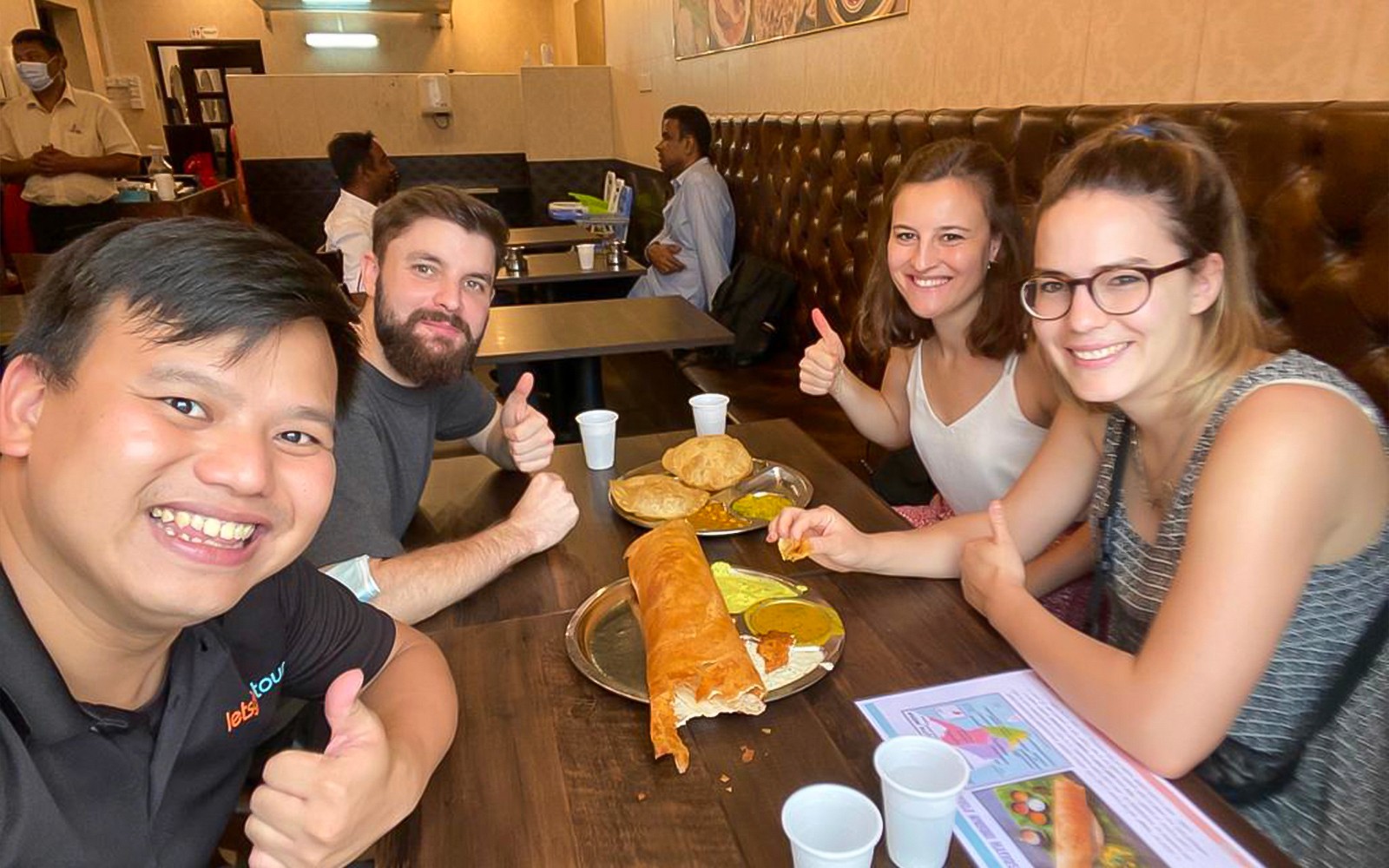 Guided Food Tasting Tour of Little India Hawker Street Singapore