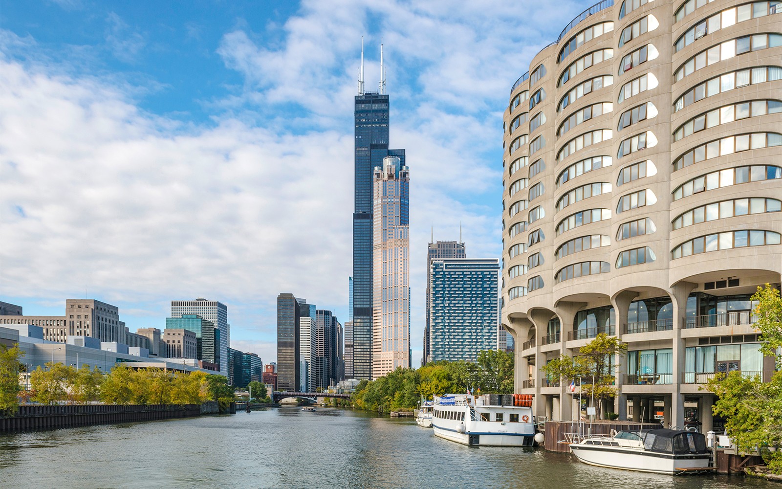 90-min Chicago River and Lake Michigan Architecture Cruise by Wendella — gallery 2