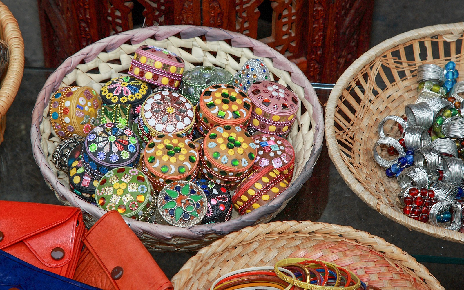 3-Hour Guided Tour of Granada: Cathedral, Royal Chapel & Silk Market