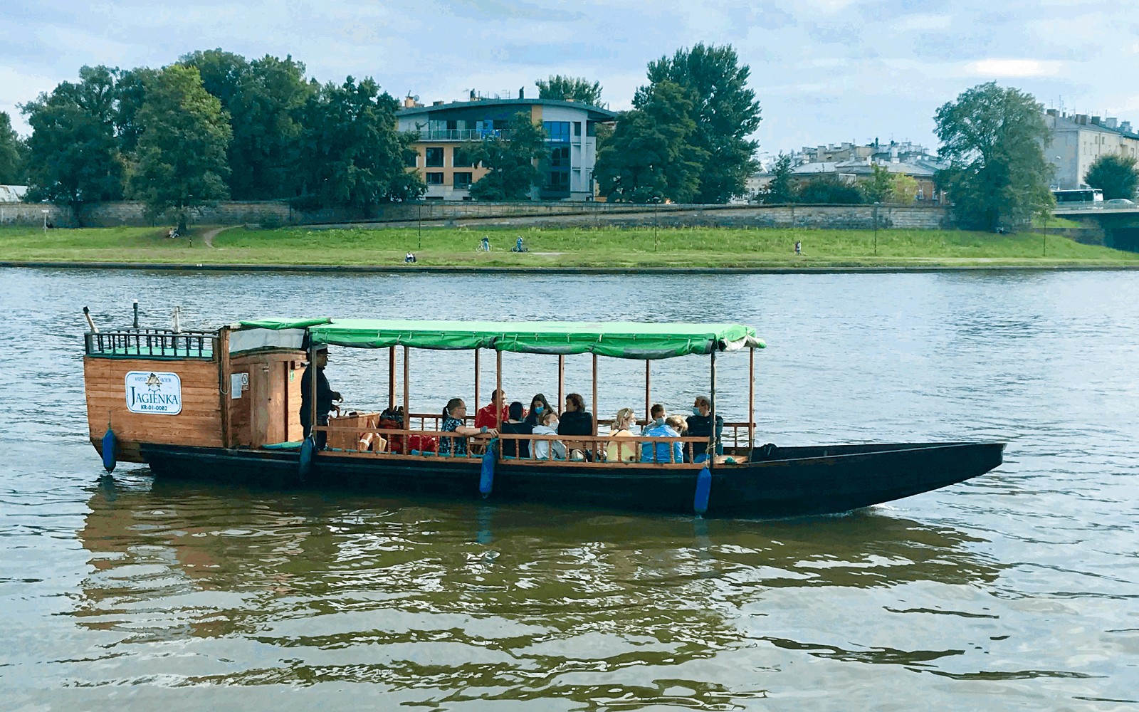 Krakow Vistula River Sightseeing Cruise on a Traditional Boat — gallery 2
