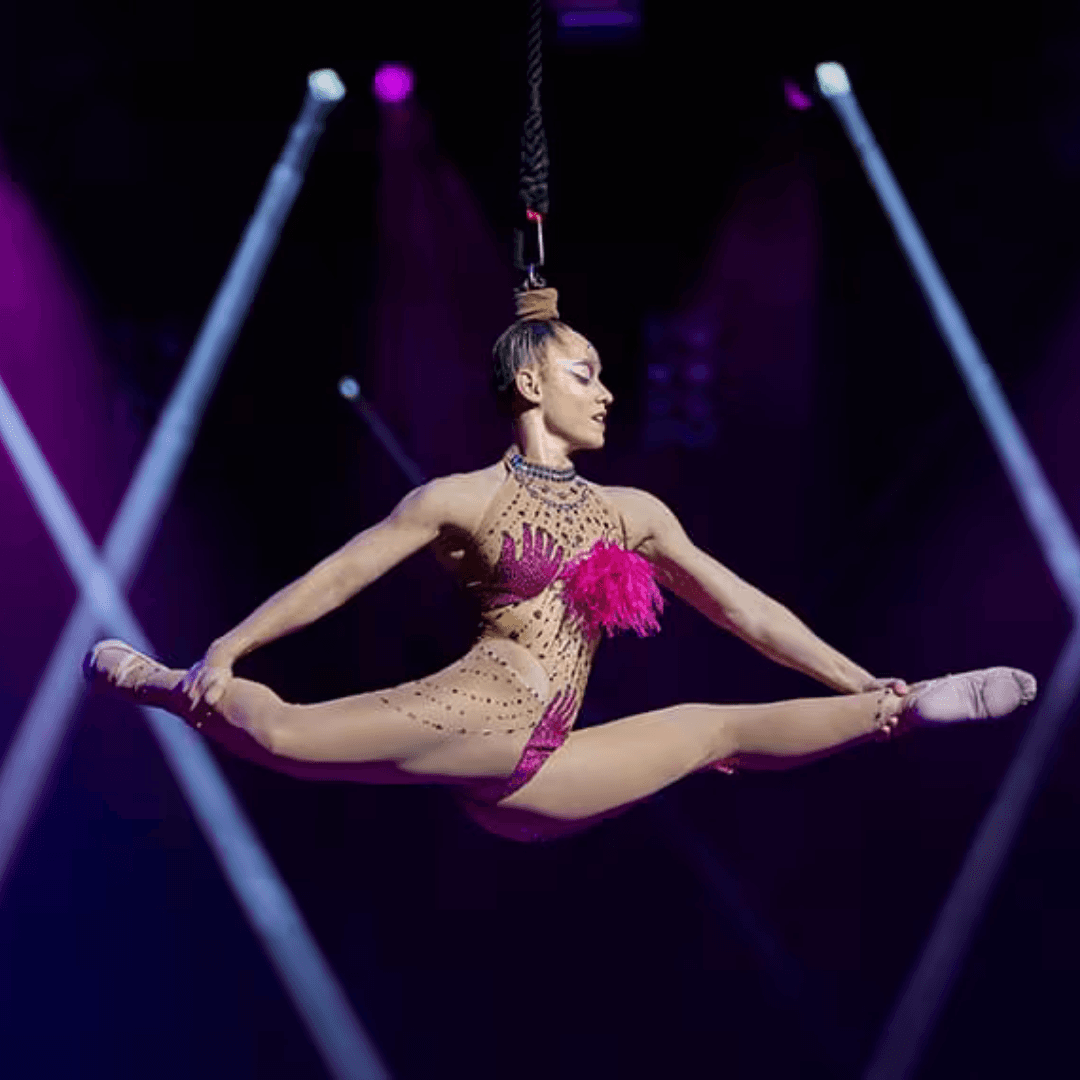 Mad Apple by Cirque du Soleil — gallery 3