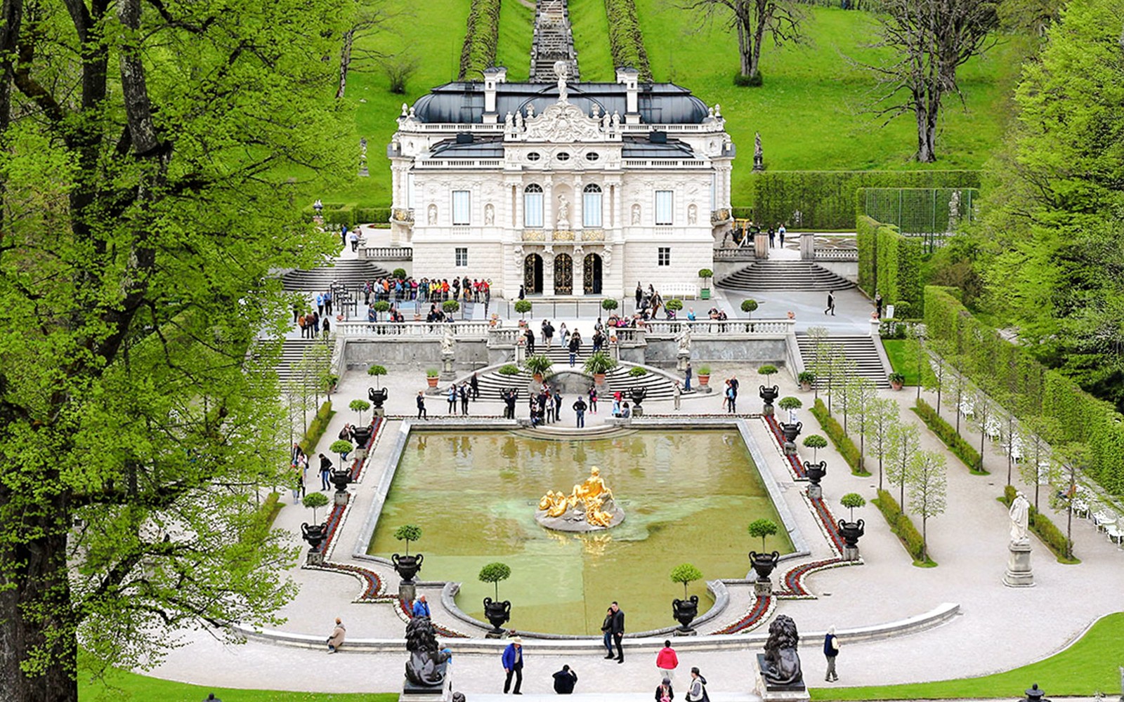 From Munich: Full-Day Guided Tour of Neuschwanstein & Linderhof Palace Grounds — gallery 2