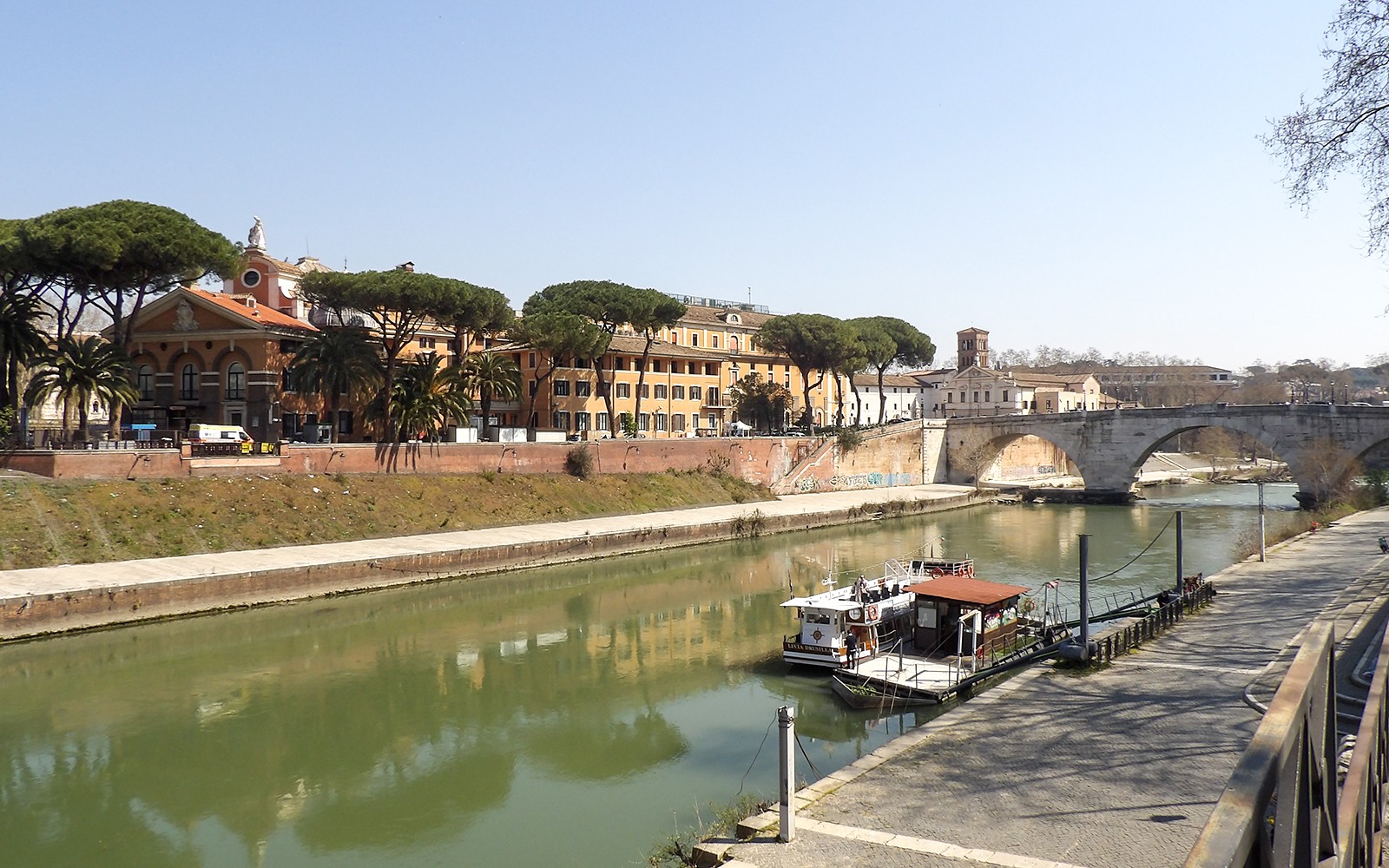 Rome Hop-On Hop-Off Boat Tour — gallery 2