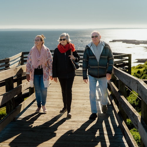 Healesville Sanctuary & Phillip Island Wildlife Park: Bus Tour — gallery 2