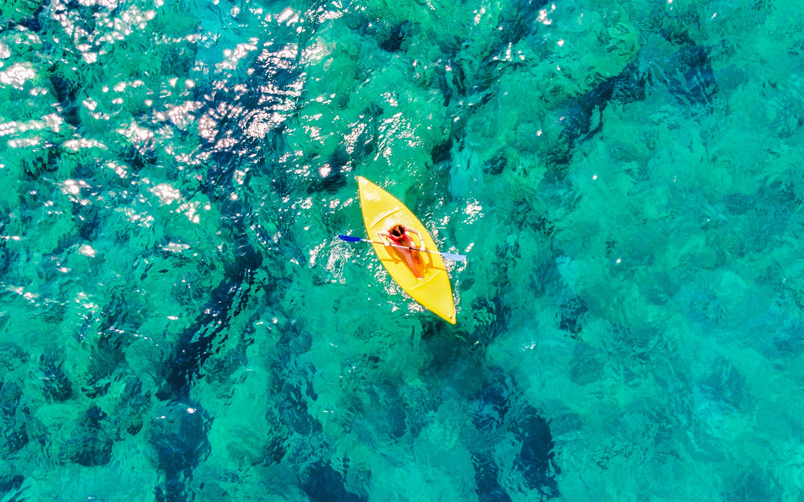 Airlie Beach: Whitsunday Islands Sail, SUP & Snorkel Premium Cruise with Lunch