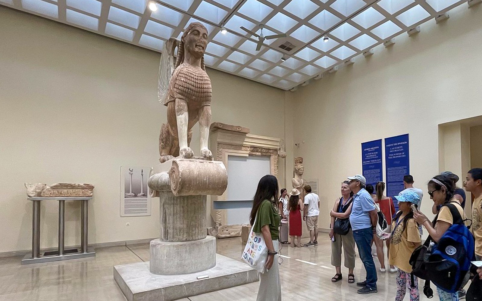 From Athens: Delphi & Arachova Day Tour with Expert Guide & Entry Tickets