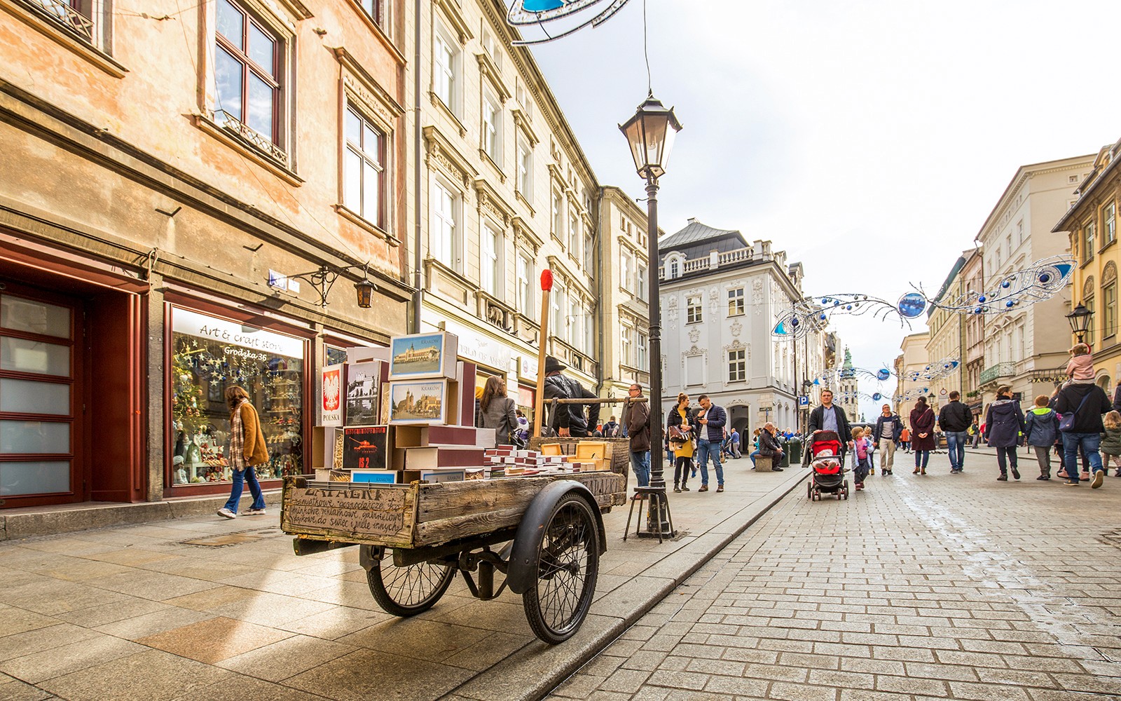 Krakow Old Town & Saint Mary's Basilica Express Guided Tour — gallery 4