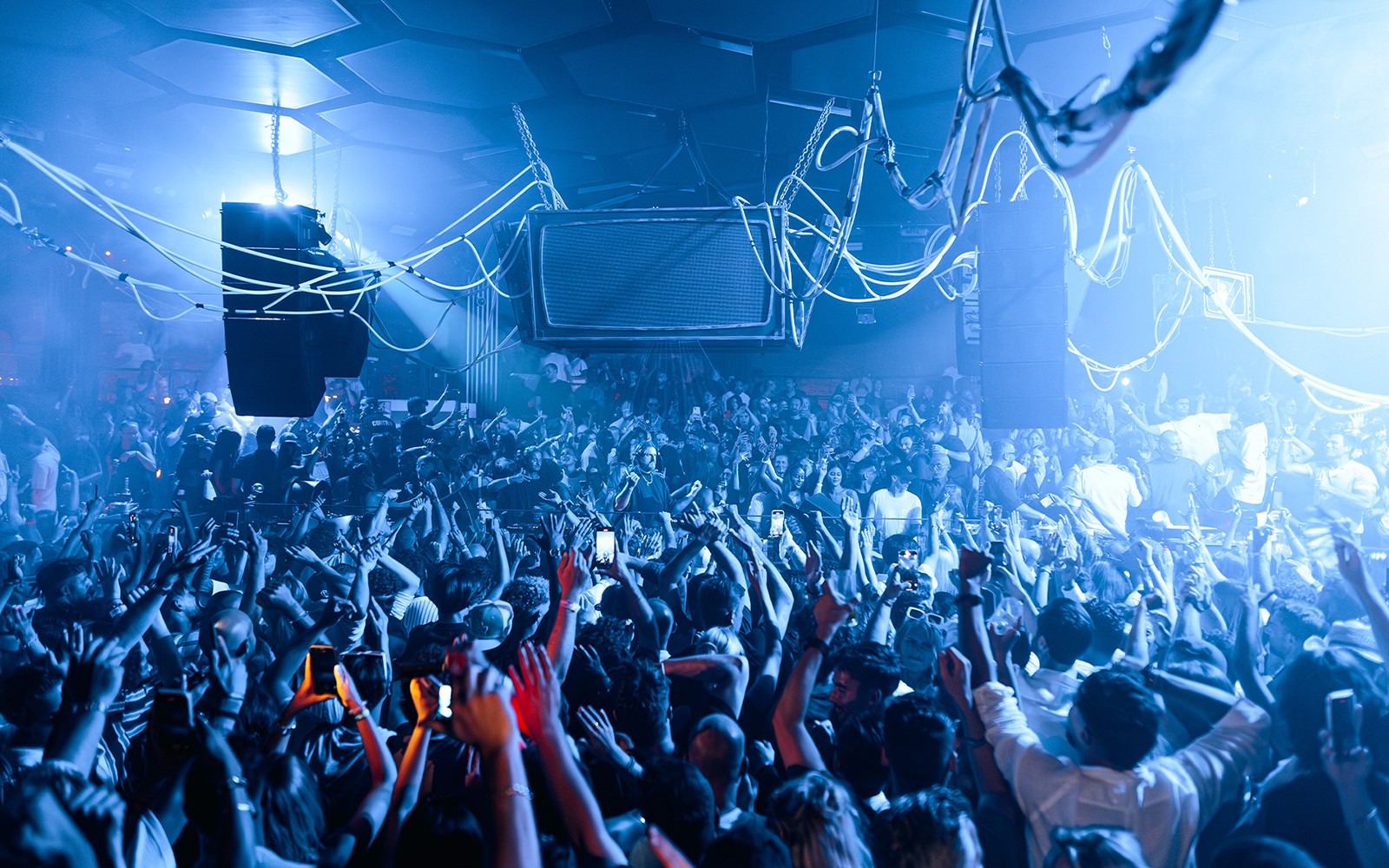 Pacha on Sundays: Solomun +1 Tickets — gallery 2