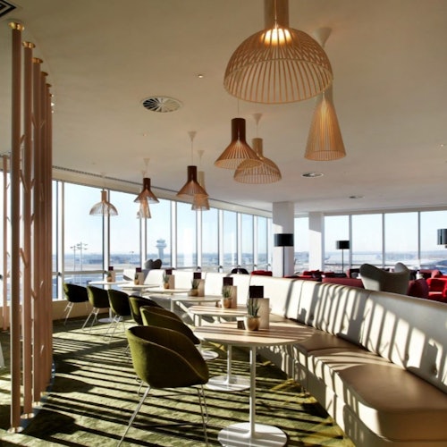 London Gatwick North Terminal: Plaza Premium Lounge