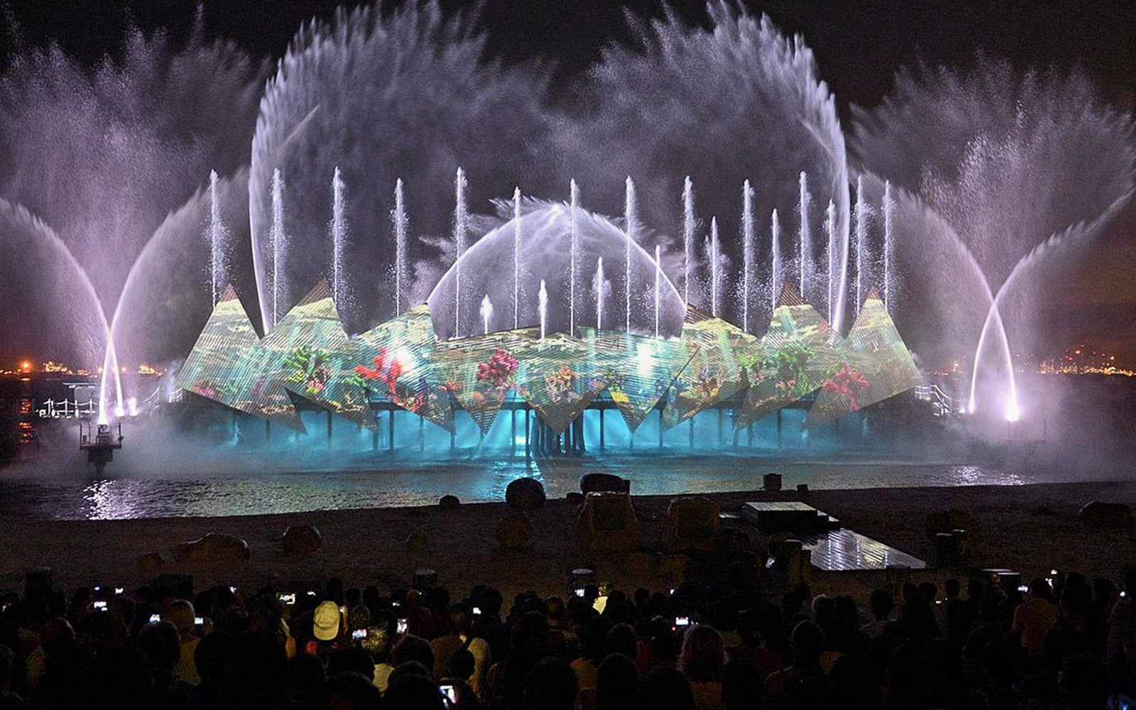 Wings of Time Fireworks Symphony Tickets — gallery 3