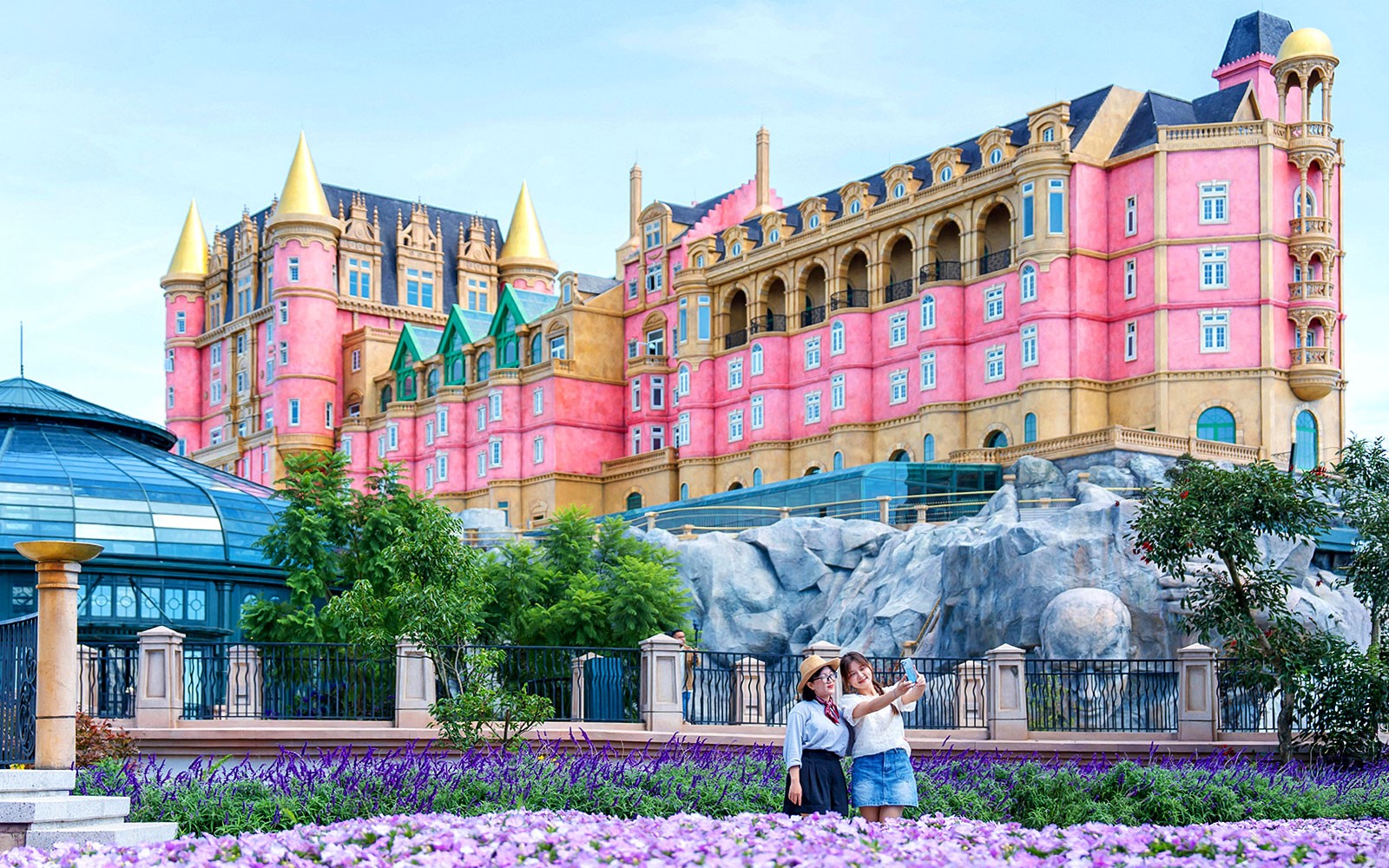 Sun World Ba Na Hills Tickets with Indian Buffet Lunch