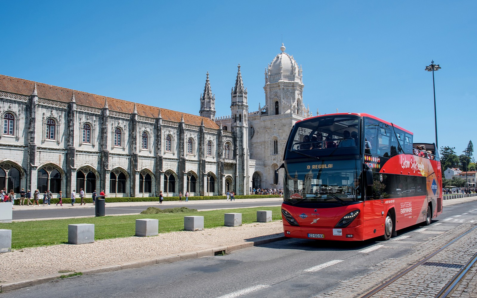 Gray Line: Lisbon Hop-on Hop-off Boat Tour