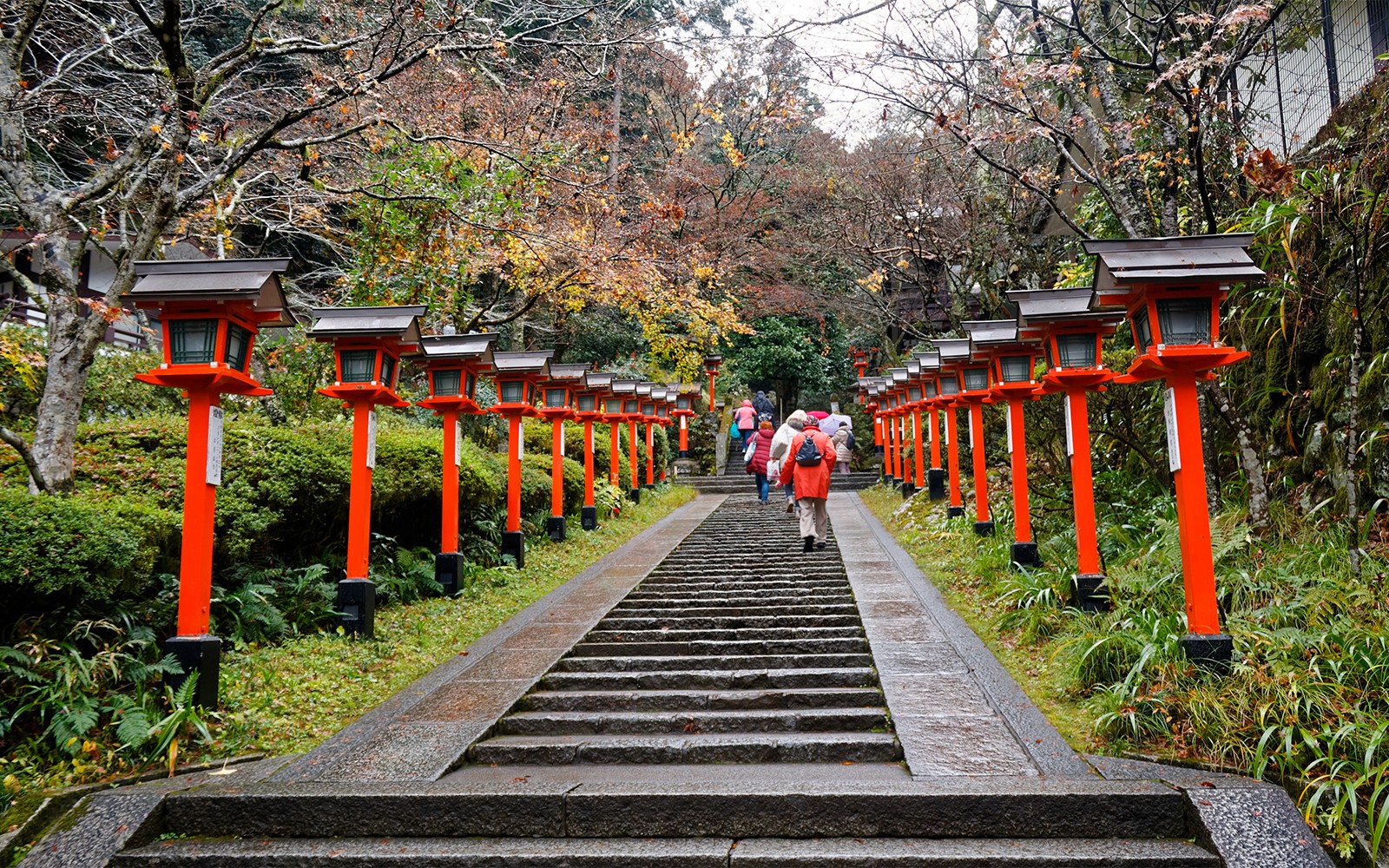 Kyoto's Top Temples Guided Tour: Fushimi Inari, Kiyomizu-dera & Kinkaku-ji from Osaka/Kyoto — gallery 4
