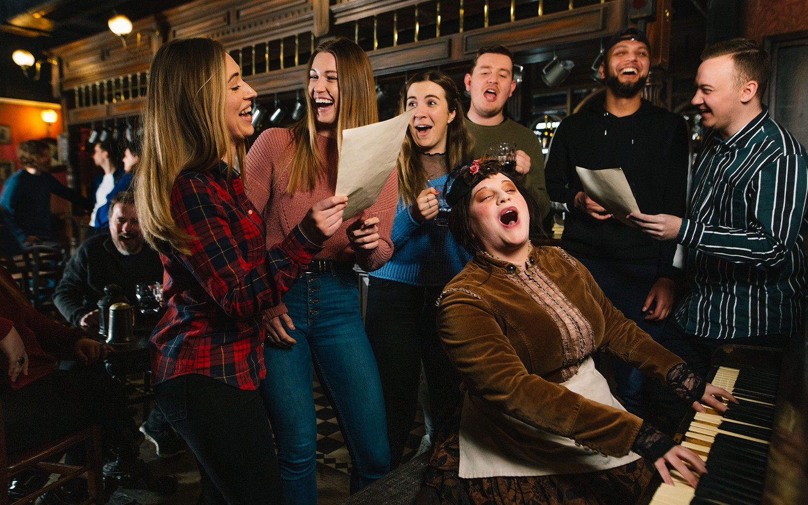 Screams & Spirits London Dungeon Tickets with Cocktail