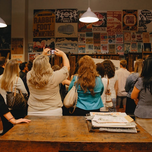 Hatch Show Print Shop: Guided Tour