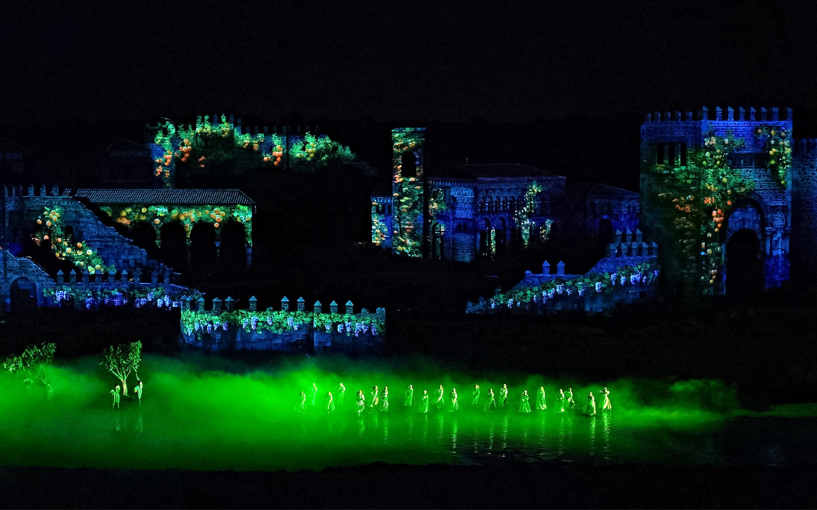2 Day Pass: Dream of Toledo Night Show on Day 1 + Puy Du Fou España Park on Day 2 — gallery 3