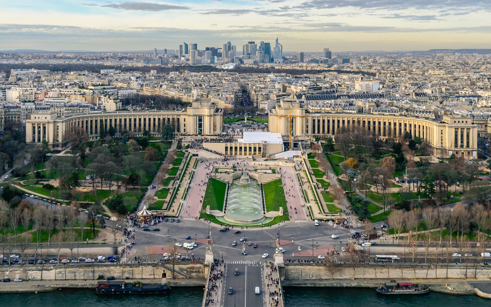 From London: Luxury Escorted Paris Day Trip with Bateaux Parisiens Lunch Cruise — portrait