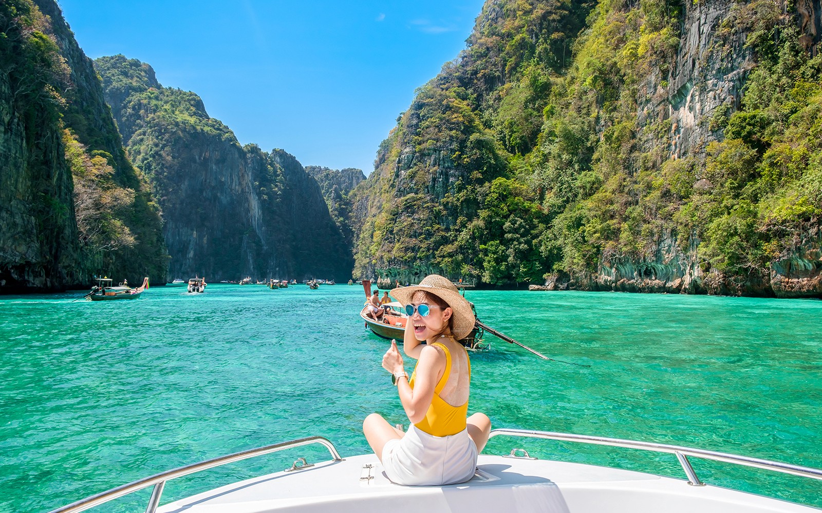 From Krabi: Phi Phi Island & Bamboo Island Day Tour by Speedboat with Lunch & Transfers — gallery 1