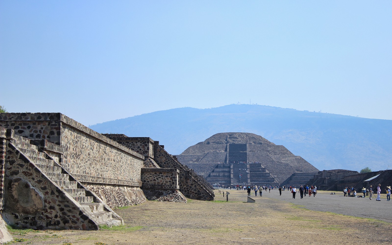 From Mexico City: Teotihuacán Guided Day Tour