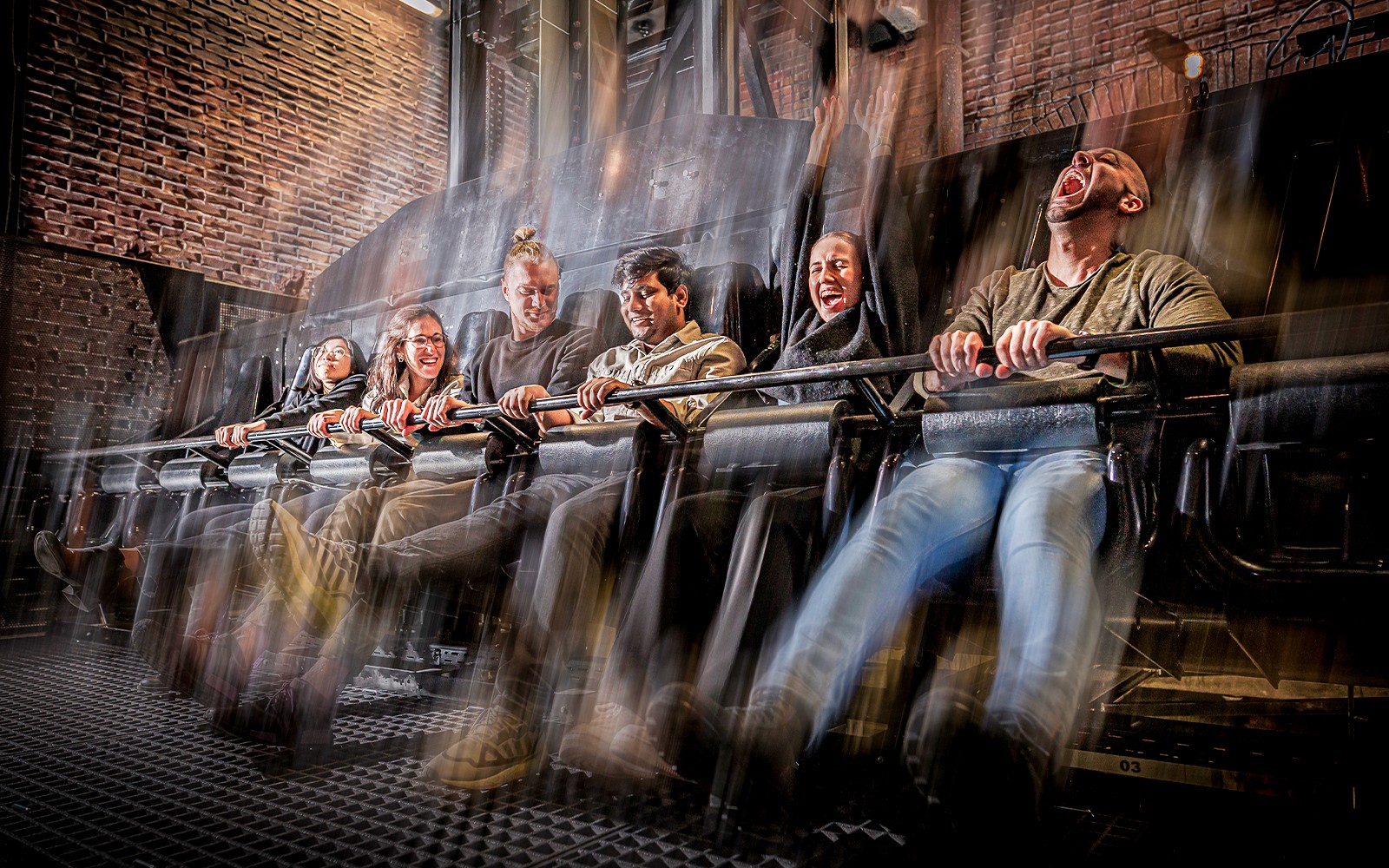Screams & Spirits London Dungeon Tickets with Cocktail