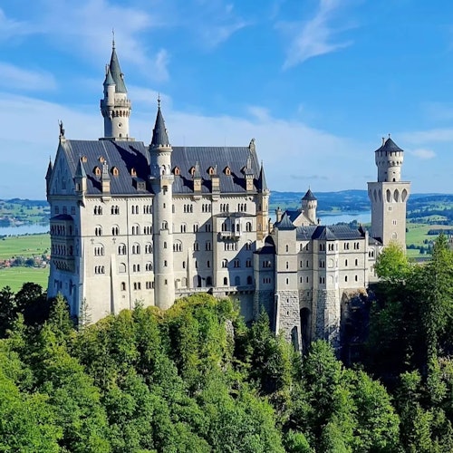Neuschwanstein Castle: Skip The Line Ticket + Guided Tour + Horse Carriage Ride