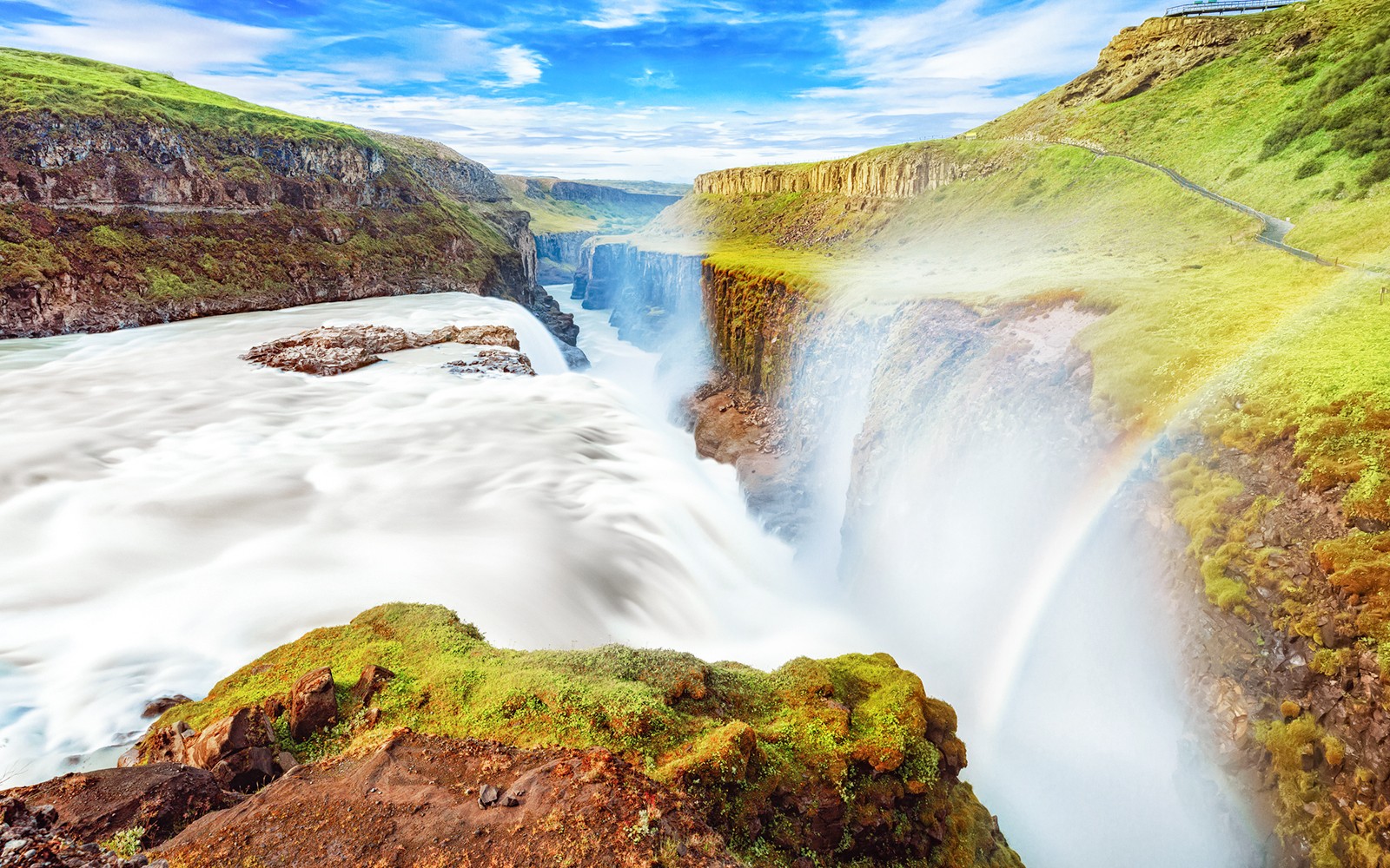 Reykjavik: Golden Circle & Langjokull Glacier Snowmobile Tour — gallery 2