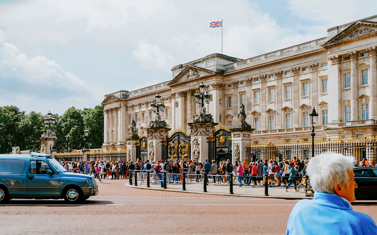 Buckingham Palace State Rooms Ticket with Royal Walking tour