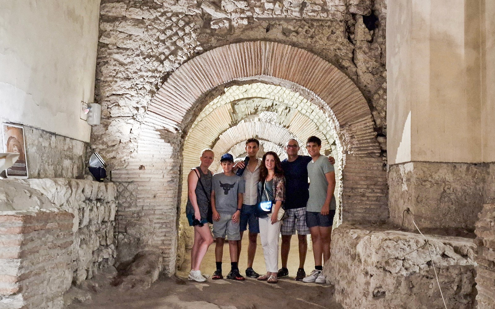 Guided Tour of Naples with Underground Ruins Visit