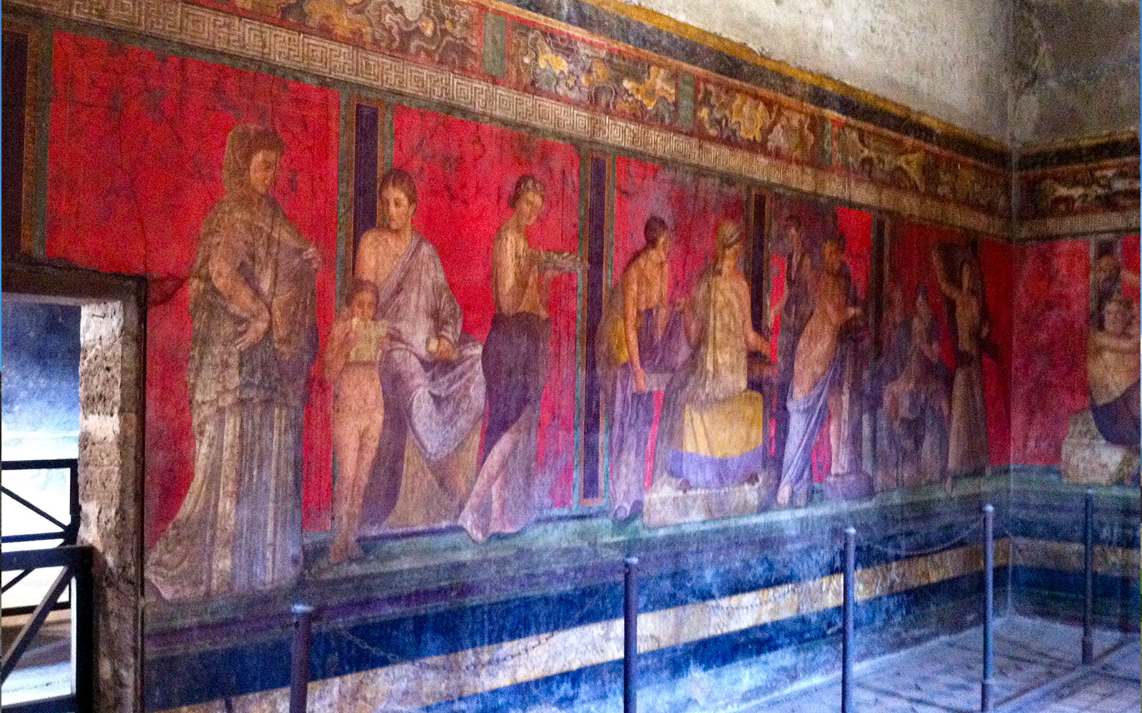 Pompeii & Villa of Mysteries Small Group Guided Tour