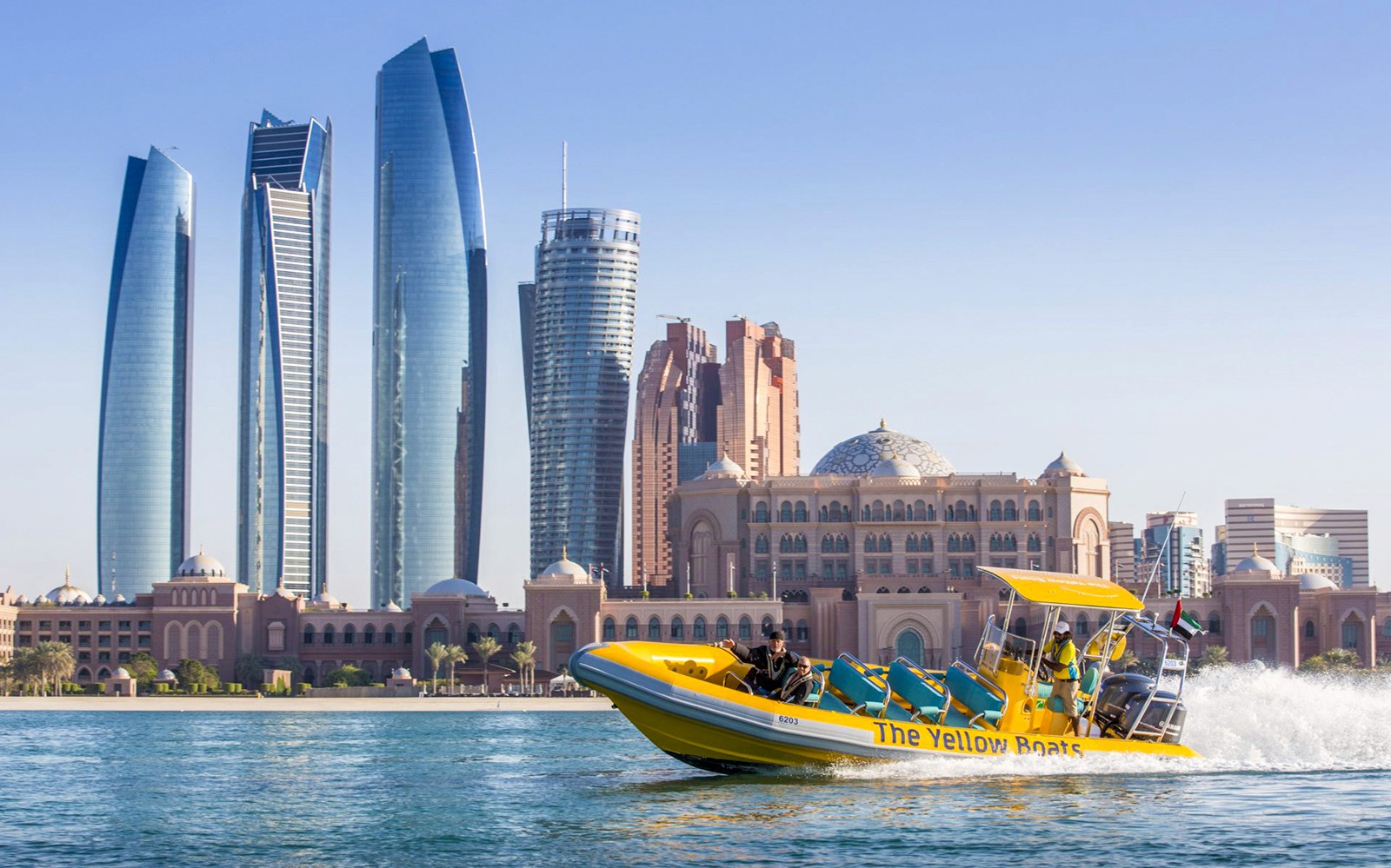 Yellow Boats Premium Sightseeing Speedboat Tour of Abu Dhabi — gallery 1