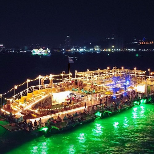 Tappia Floating Cafe Pattaya: Drink + Squid Fishing + Transfers — gallery 3
