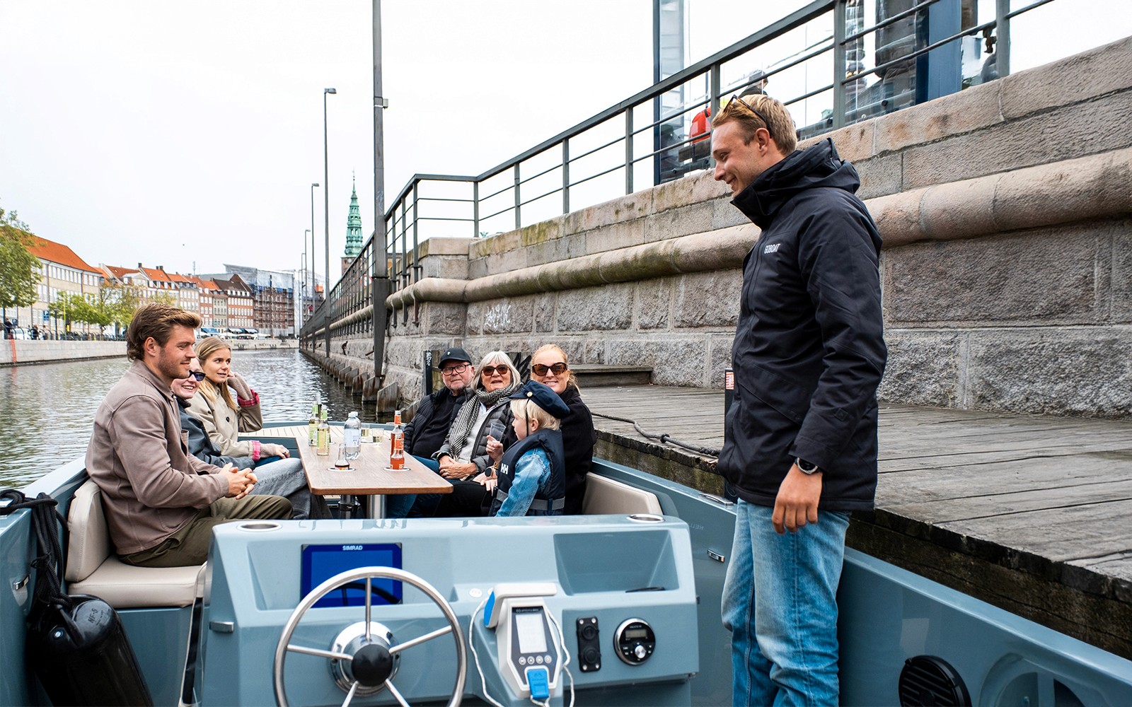 Copenhagen Small Group Canal Cruise on Electric Boats — gallery 3