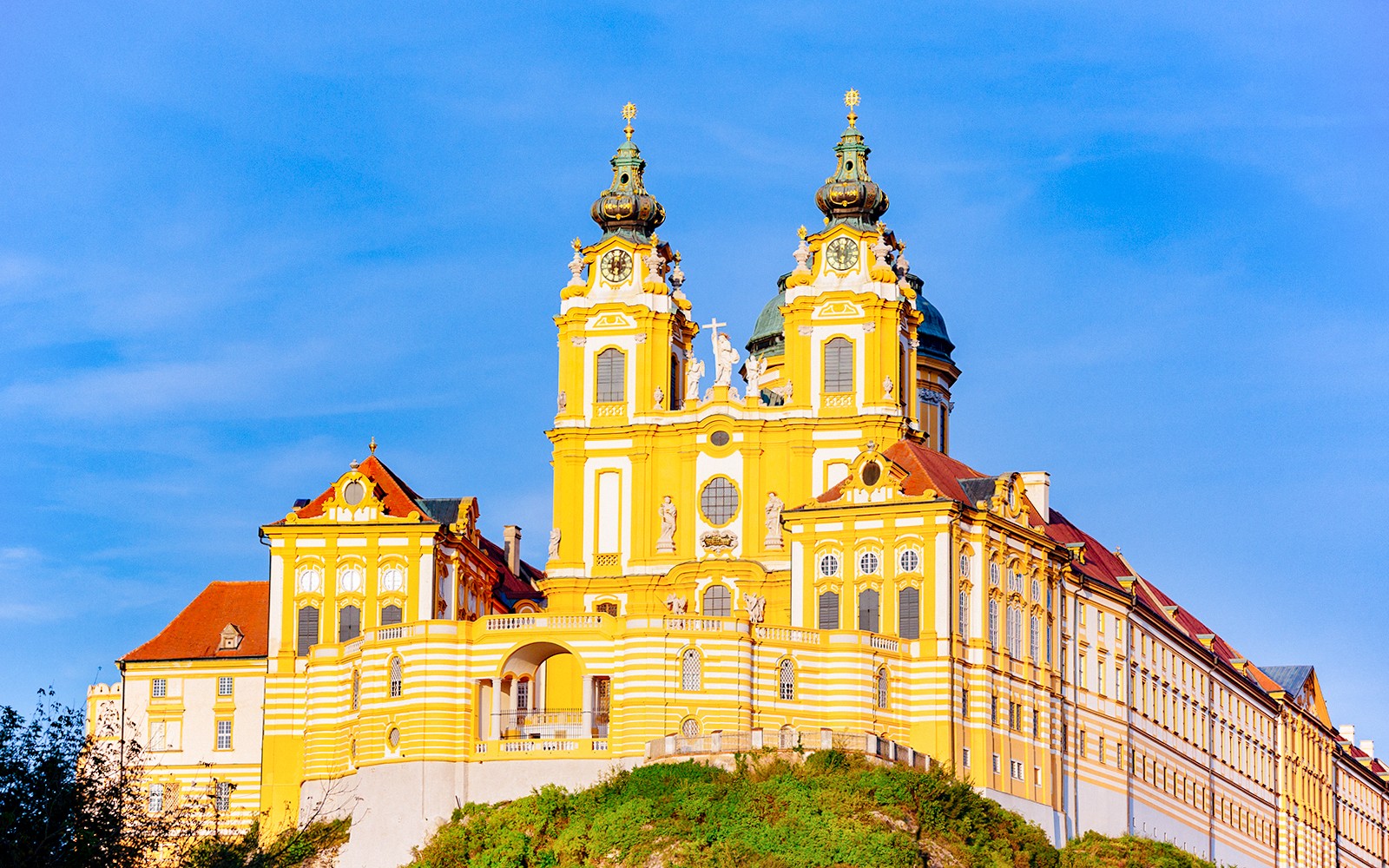 From Vienna: Wachau, Melk Abbey & Danube Valley Day Trip — gallery 3