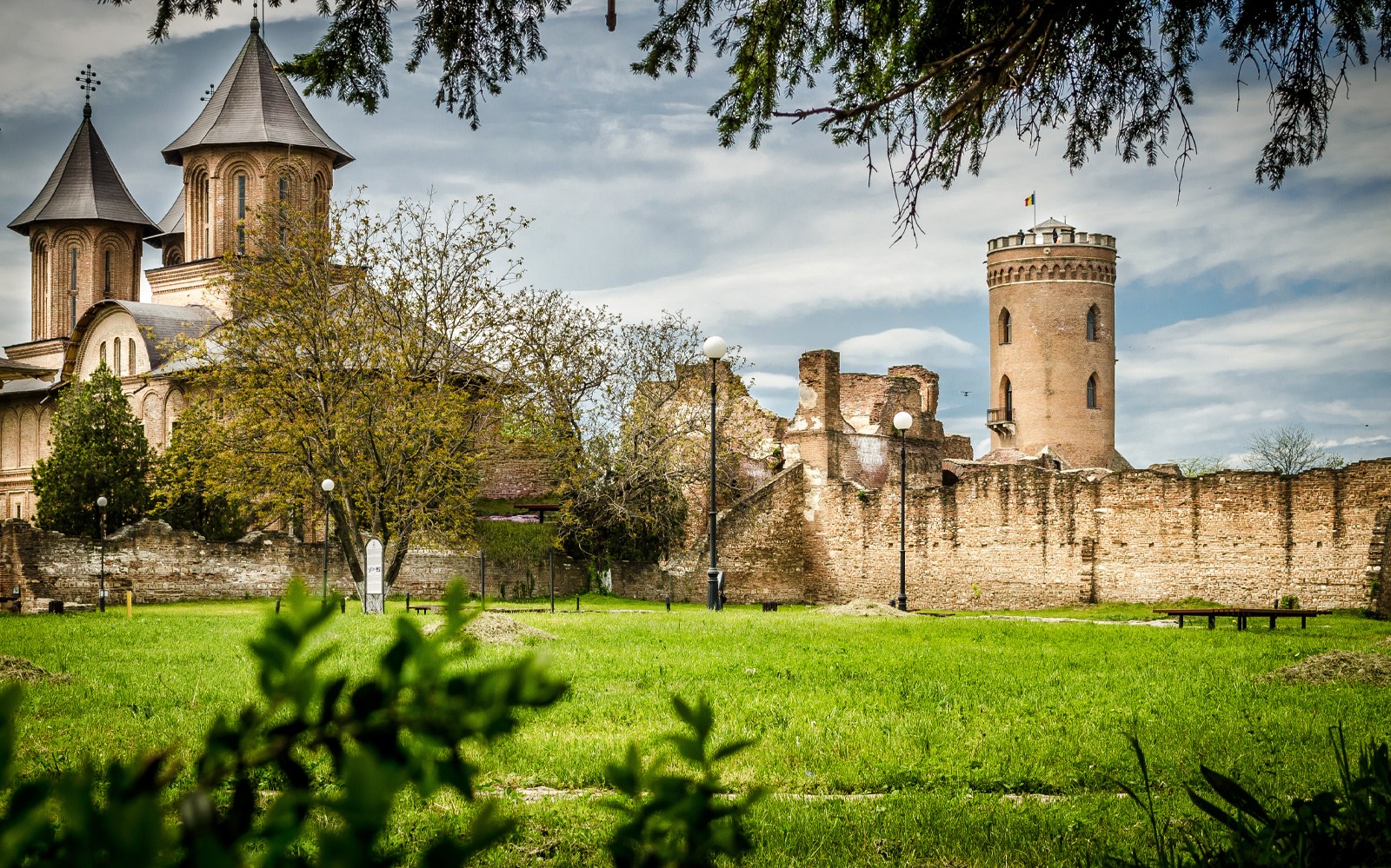 Day Trip To Discover Dracula's Life Journey - Private Tour — gallery 3