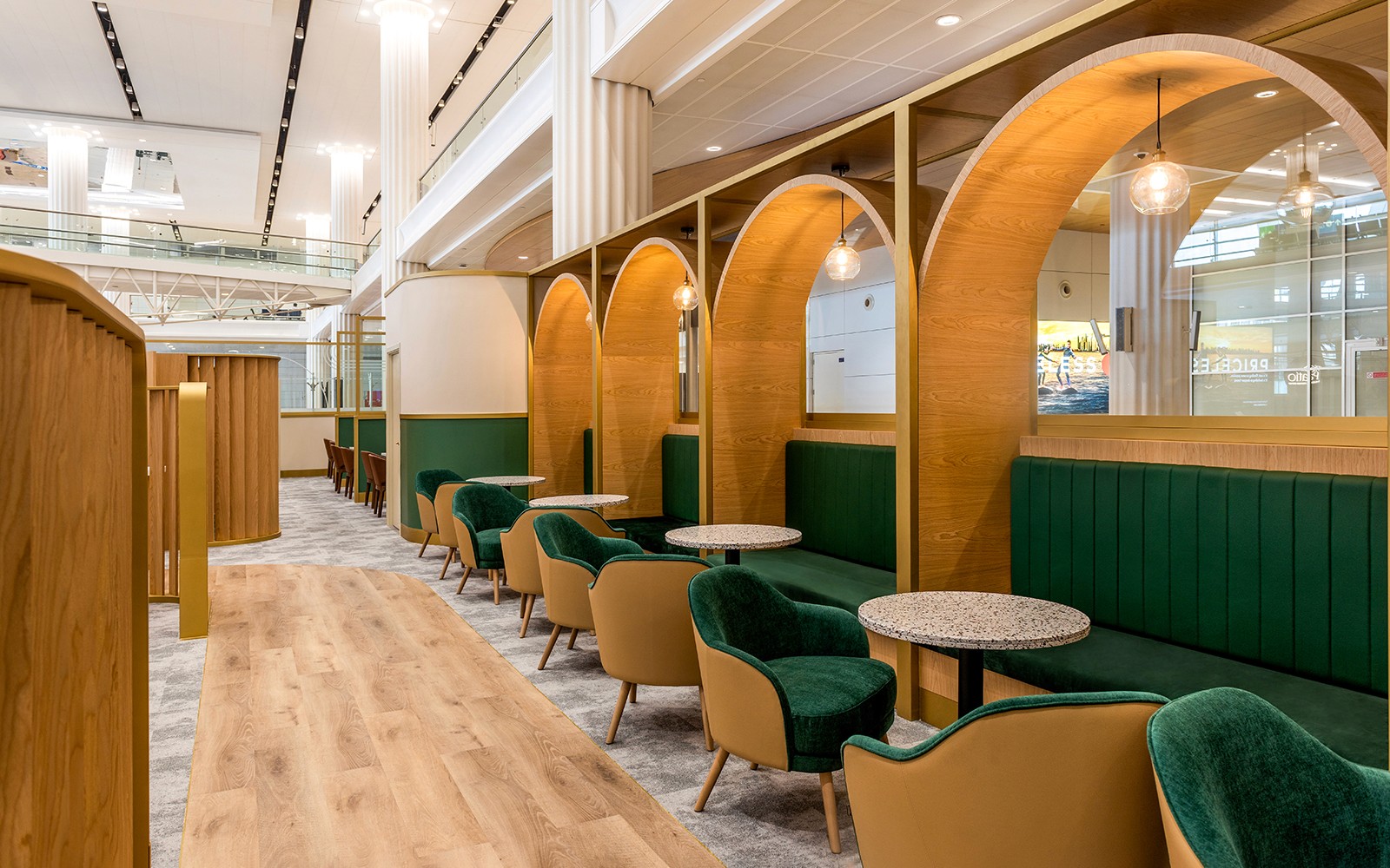 Plaza Premium Lounge Access at Dubai International Airport: Terminal 3 Departures — gallery 2