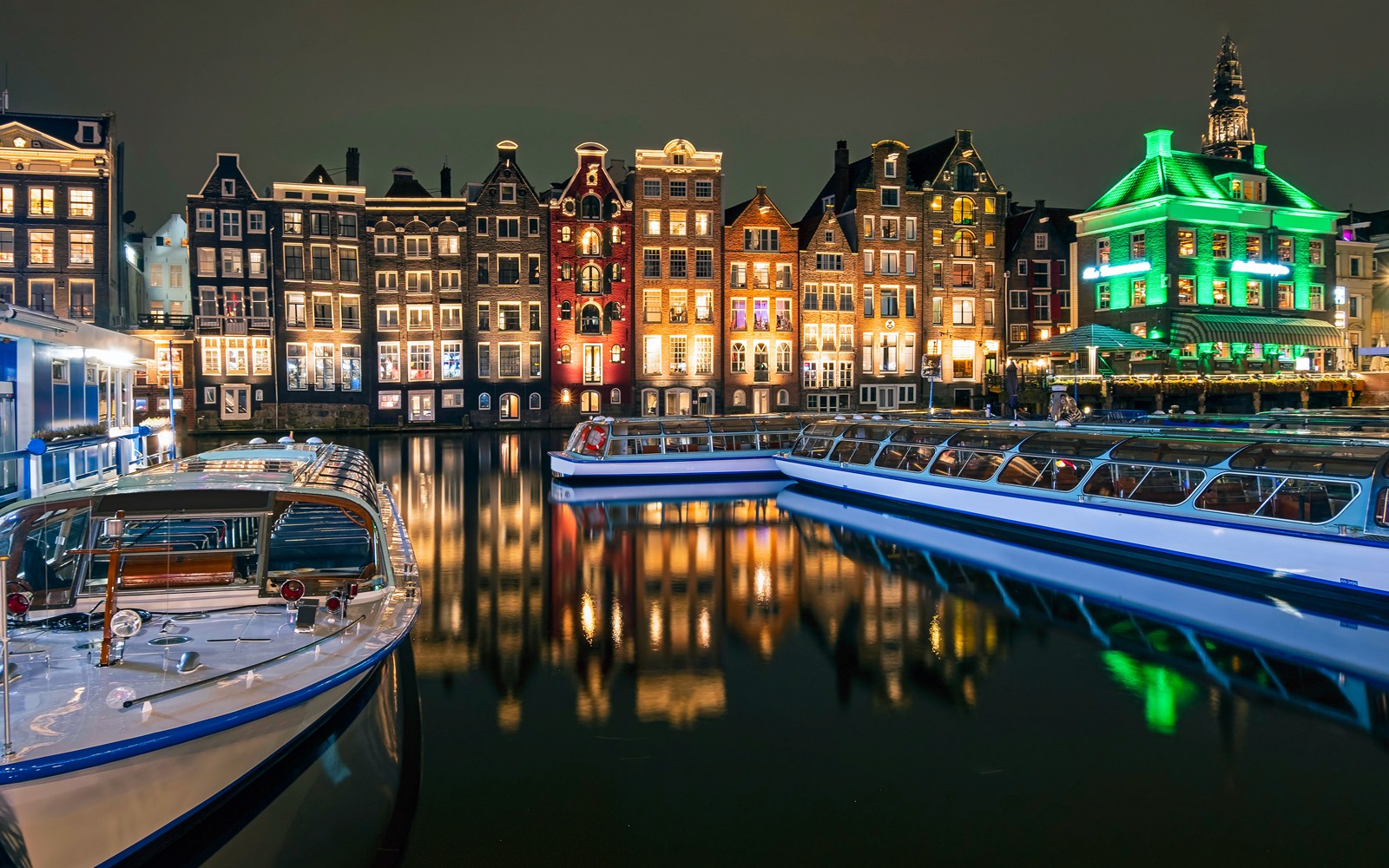 Amsterdam: 90-Min Adult-Only Evening Canal Cruise with Wine and Cheese — gallery 1