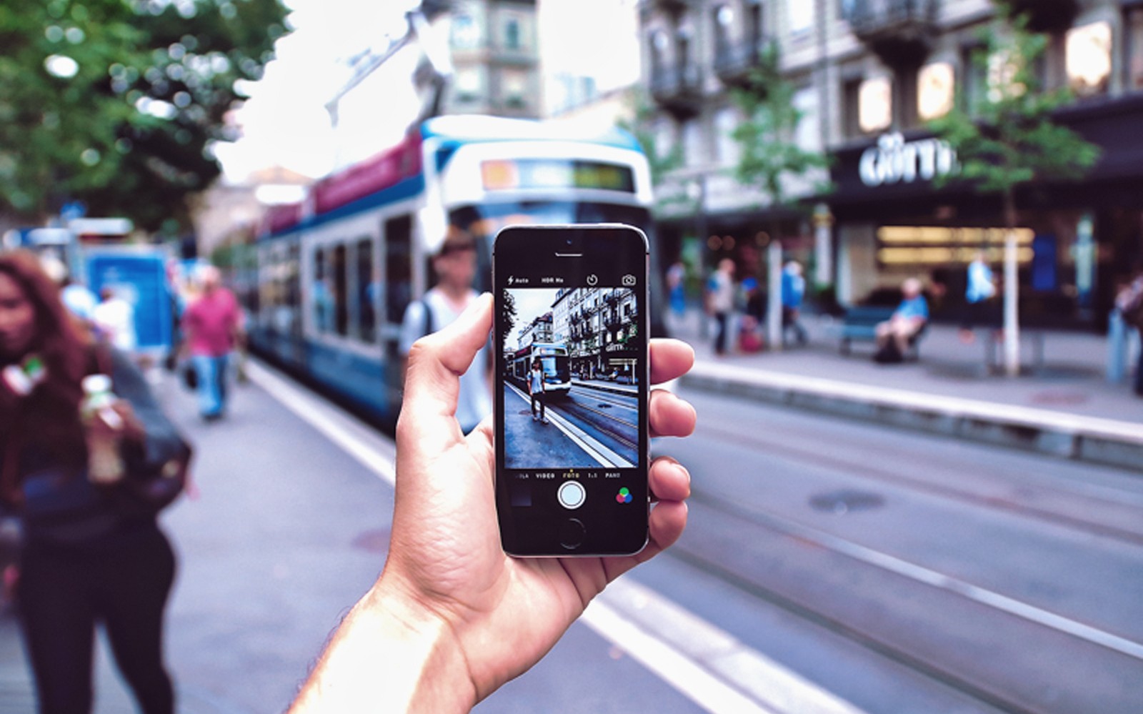 Walk & Explore Amsterdam with the Interactive City Trail — gallery 1