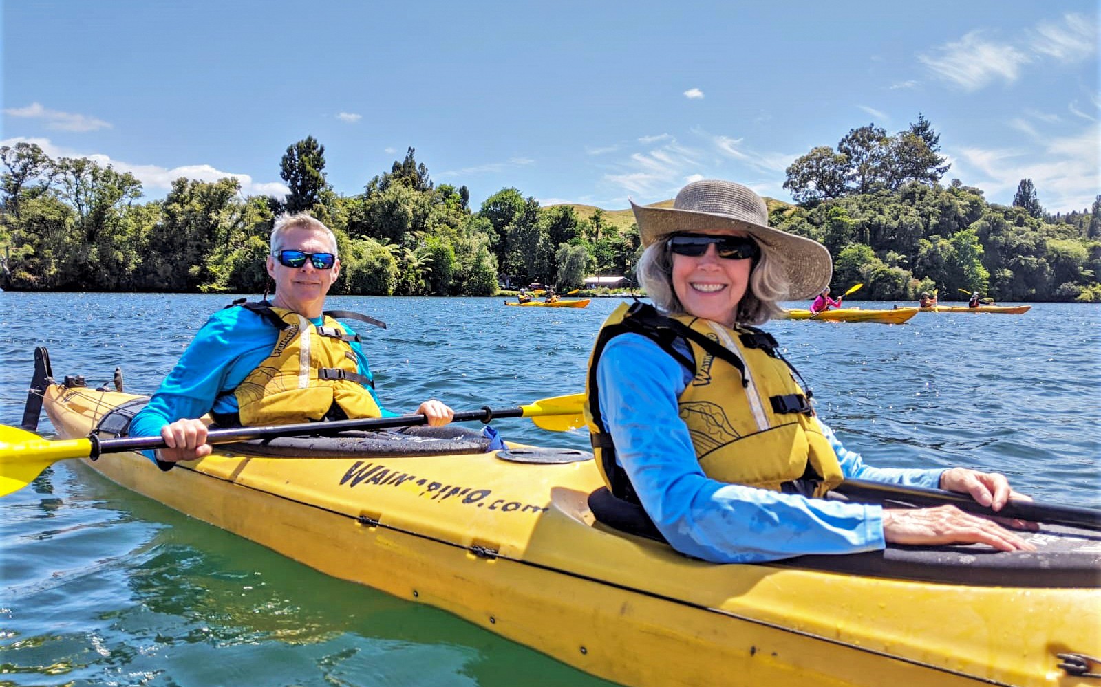 3.5-Hour Guided Kayak Tour of Lake Rotoiti with Manupirua Hot Pools Entry — gallery 1