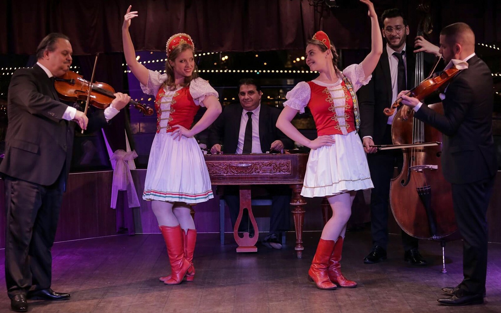 Budapest Dinner Cruise with Folklore Show — gallery 2
