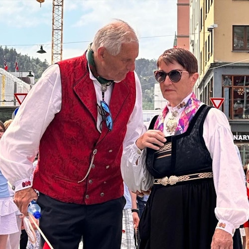 Bergen: Full-Day Fjord Cruise, Historic City Tour, & Fløien Funicular — gallery 1