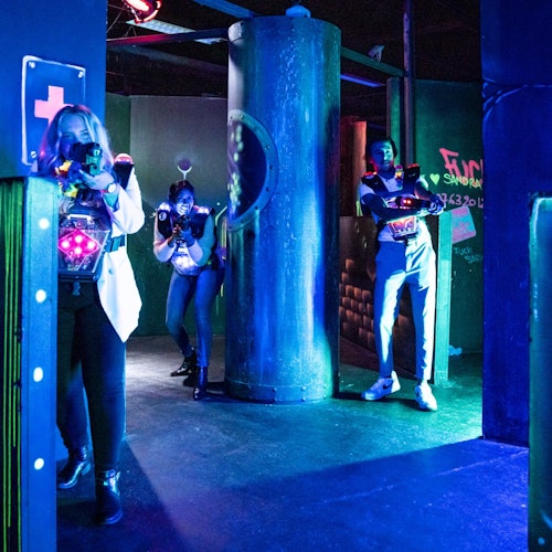 Aloha Amsterdam: Laser Tag — gallery 1