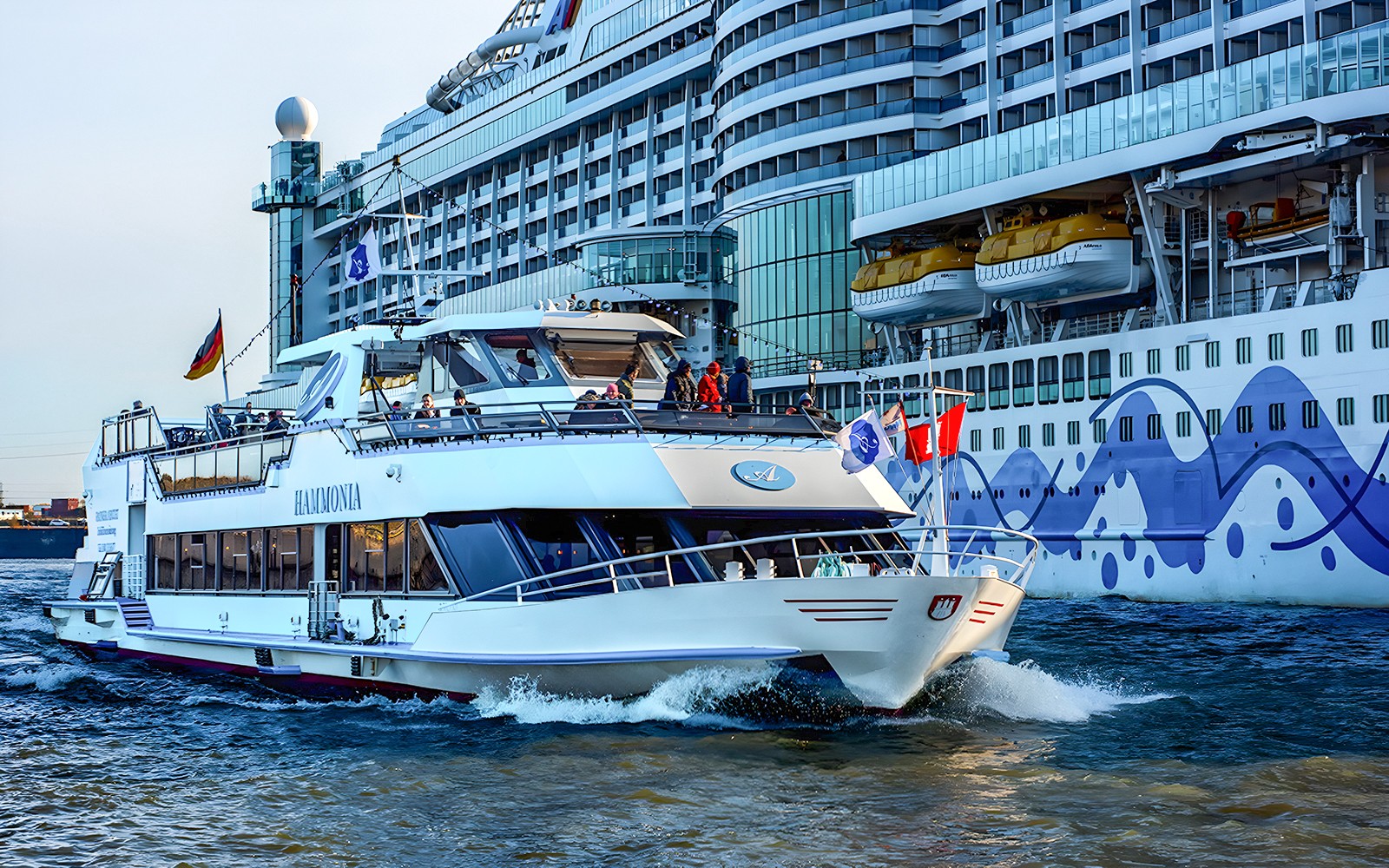 Hamburg Harbor and Speicherstadt Cruise