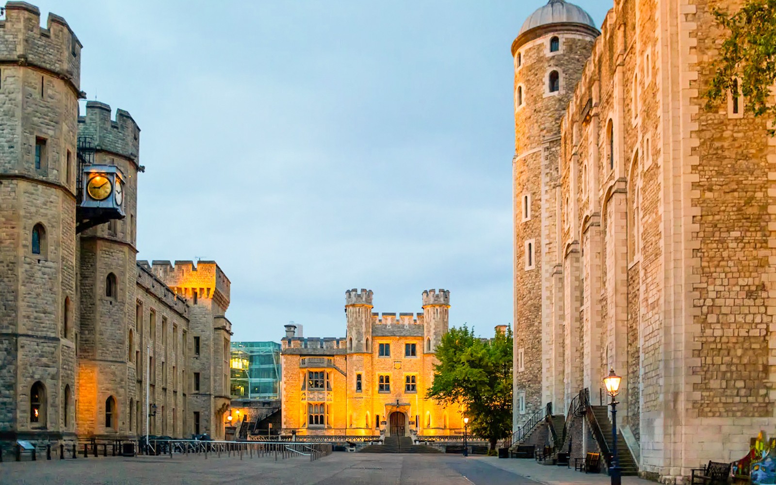 Tower of London After Hours VIP Guided Tour & Ceremony of the Keys — mobile
