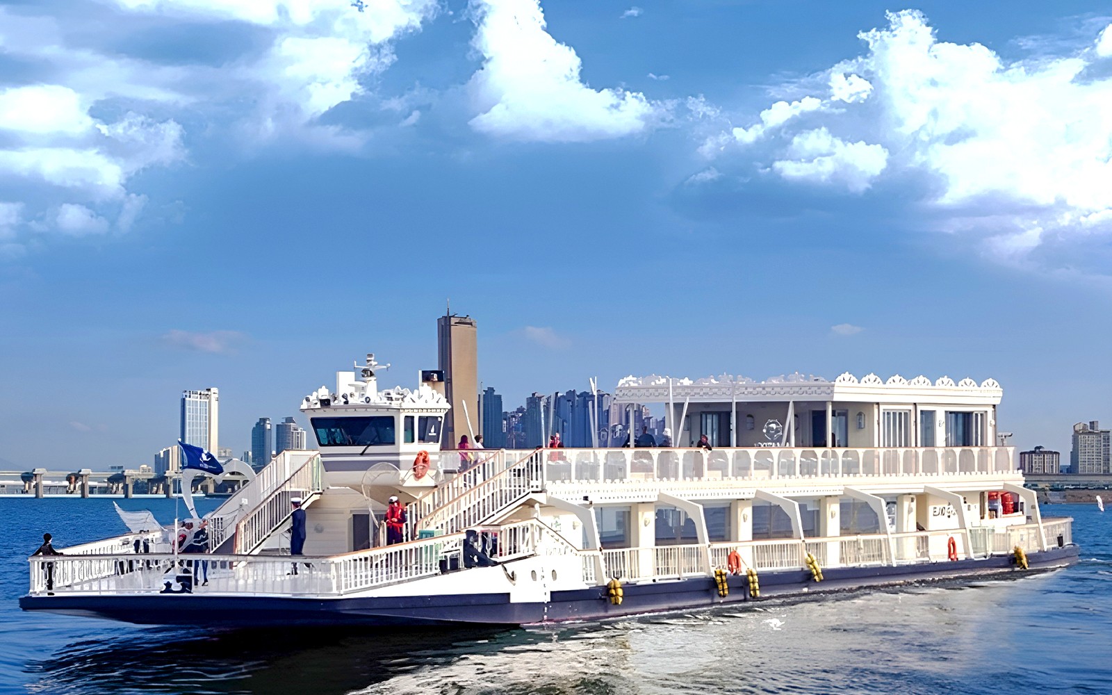 Han River Sightseeing Cruise by Eland Cruise